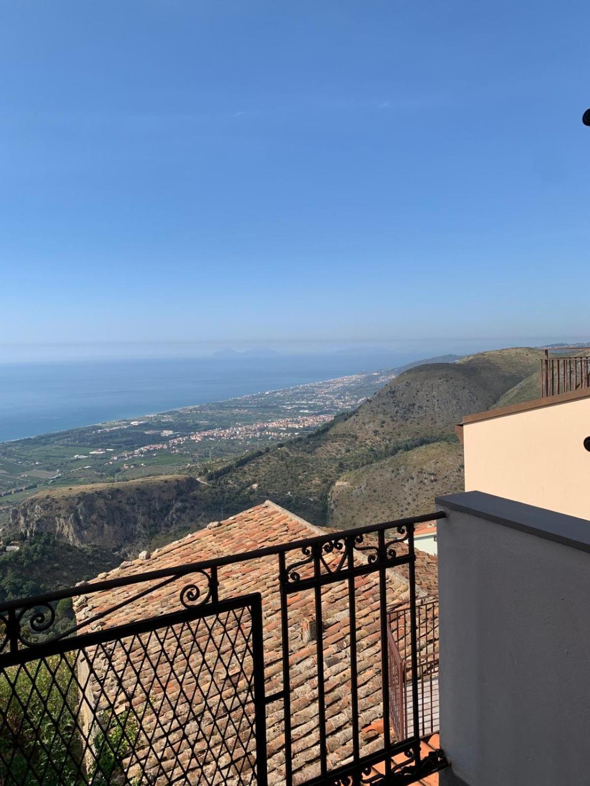 Bed & Breakfast Studioarcodia- San Marco d'Alunzio Exterior foto