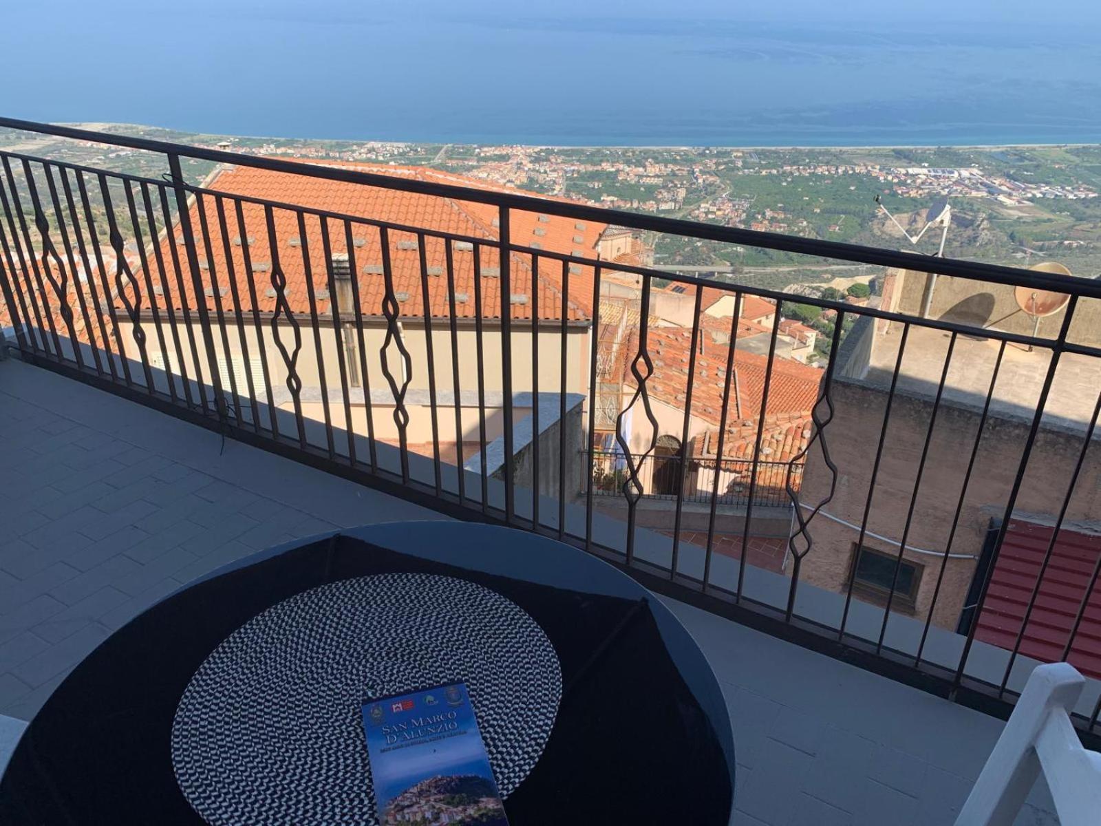 Bed & Breakfast Studioarcodia- San Marco d'Alunzio Exterior foto